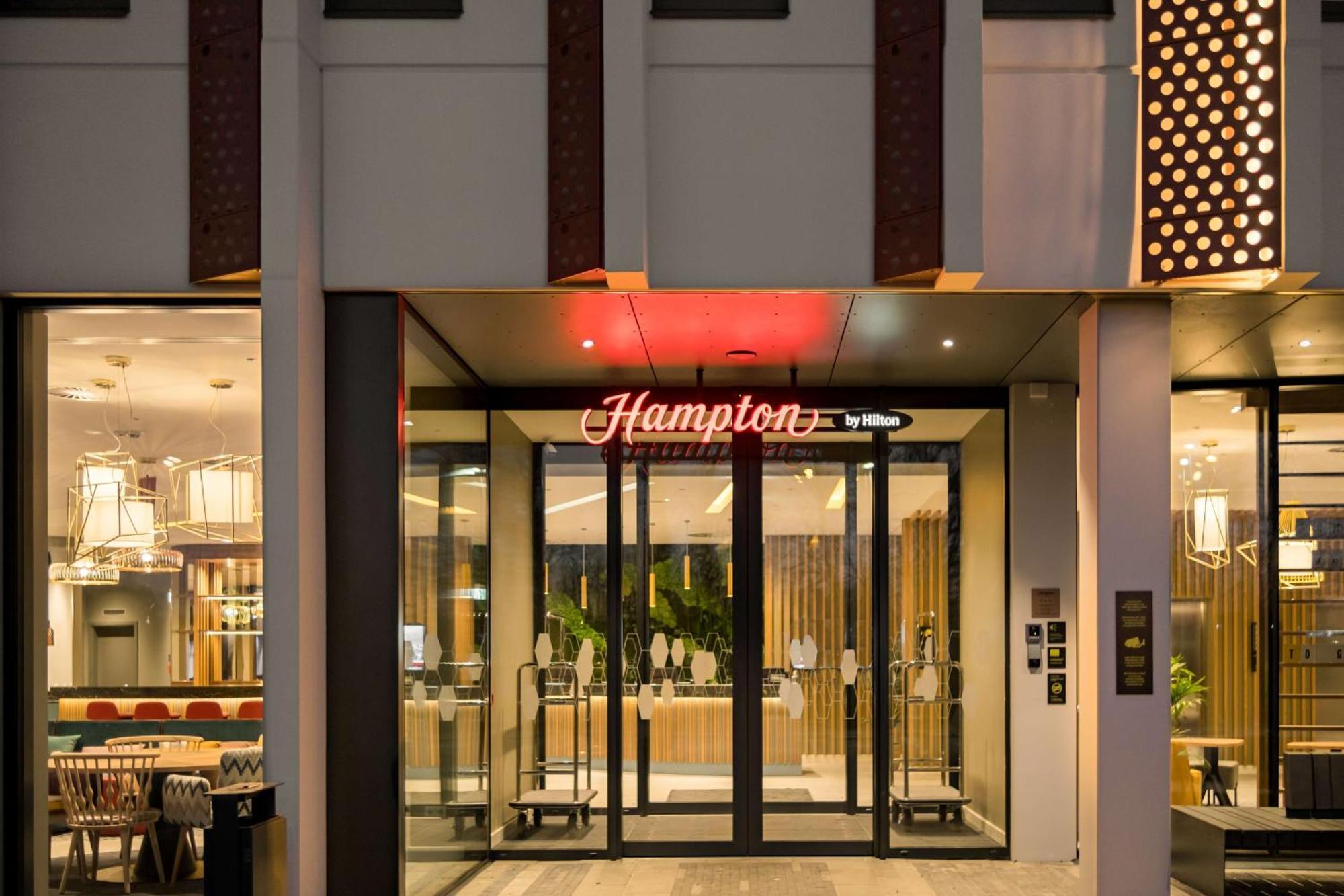 Hampton By Hilton Riga Airport Hotel Eksteriør billede